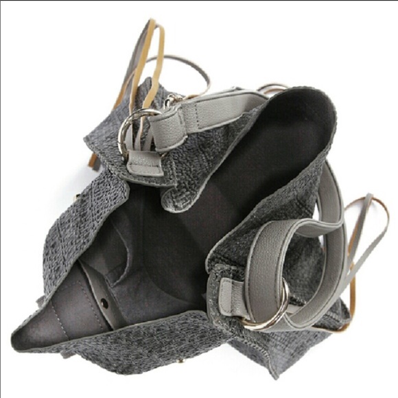 Boutique-Pink Haley Imogen Crossbody Bag in Black - Picture 4 of 5